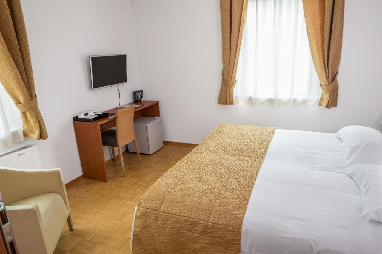 Guest Accommodation Primula Nova Gorica Exterior photo